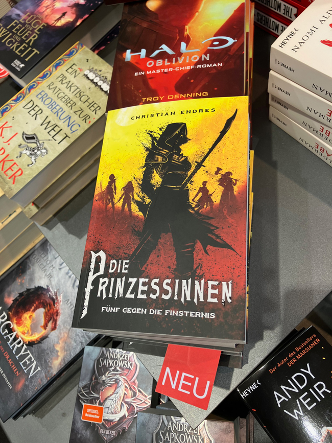 Foto: Neu in Würzburger Hugendubel: Das erste Abenteuer der Prinzessinnen ...